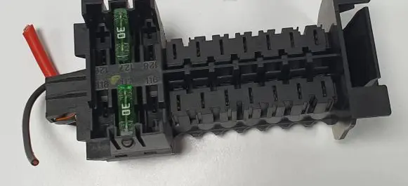 Mercedes-Benz E C207 W207 Fuse box set A2045400150
