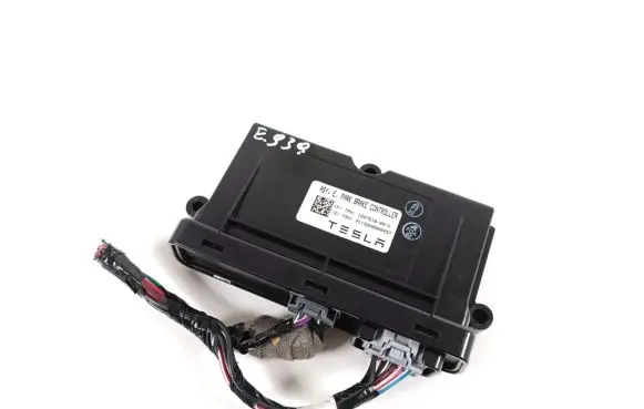 Tesla Model S Hand brake control module 100761800D