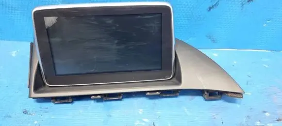 Fiat 124 Spider Radio/CD/DVD/GPS head unit NA4L611J0A