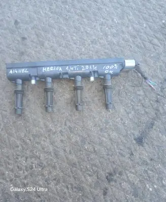 Opel Meriva B High voltage ignition coil 9005362 55579042 A11129