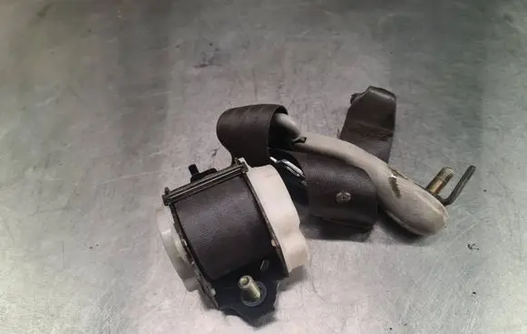 Honda HR-V Rear seatbelt 0429042 NSB053GR39