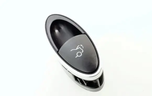 Mercedes-Benz E W211 Tailgate/boot open switch button A2118211151 SWF501890