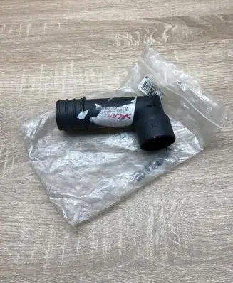 Opel Corsa B Air intake hose/pipe 090469434 80062349