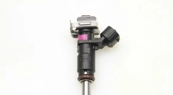 Renault Twingo III Fuel injector 166009685R