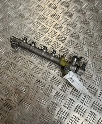 Fuel main line pipe