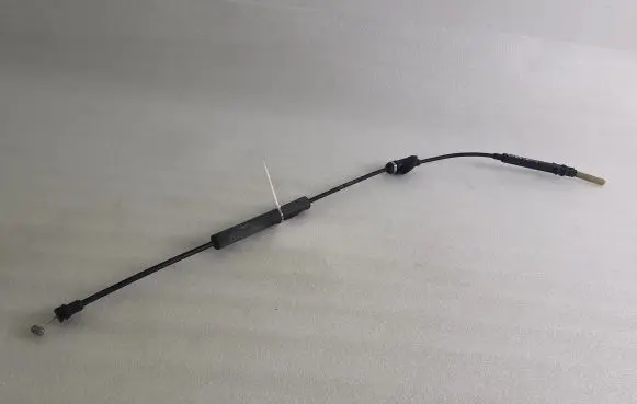 Maserati Levante Gear shift cable linkage 670035011