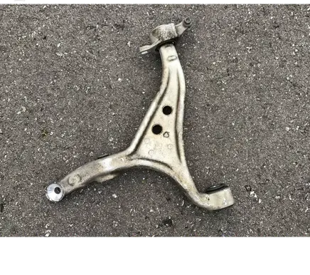 Mercedes-Benz GL X166 Front lower control arm/wishbone 16603