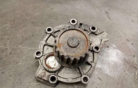 Volvo S60 Water pump vkpc86635