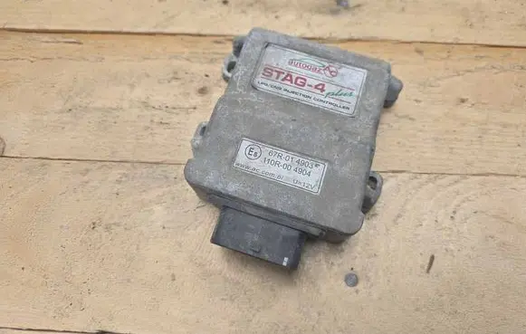 Volkswagen PASSAT B5.5 LP gas control unit module 67R014903
