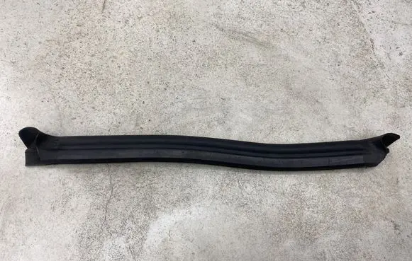 Engine compartment rubber