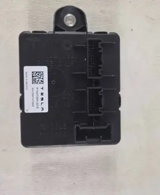 Tesla Model Y Juniper Other control units/modules 153726420E