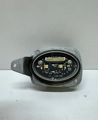 Volvo XC40 LED ballast control module 90122310