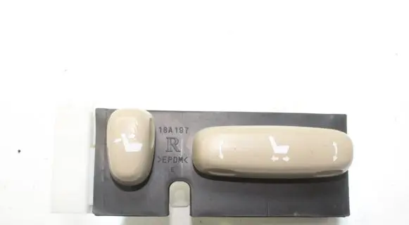 Lexus RX 330 - 350 - 400H Seat control switch 18A197