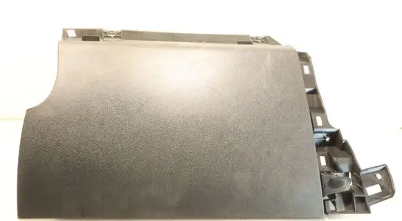 Peugeot 508 Glove box