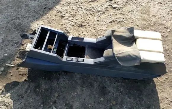 Renault 25 Center console
