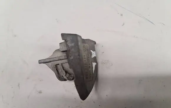 Volkswagen PASSAT B6 Rear door handle cover 3C0839168