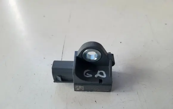 Hyundai Santa Fe Airbag deployment crash/impact sensor 959302W000