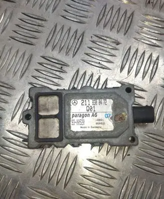 Mercedes-Benz S W221 Air quality sensor 2118300472 060821 9300520