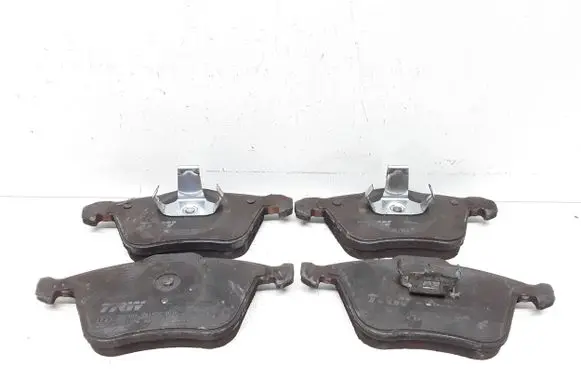 Volvo XC90 Brake pads (front) 