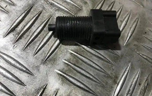 Brake pedal sensor switch
