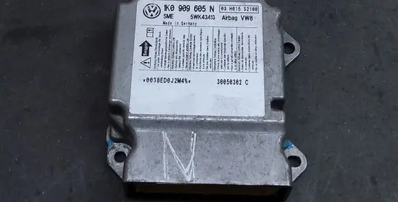 Skoda Octavia Mk2 (1Z) Airbag control unit/module 1K0909605N 5WK43413