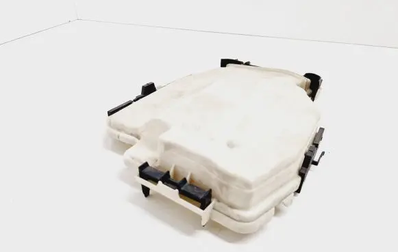 BMW 1 E81 E87 Fuse box cover 7544575 58650910