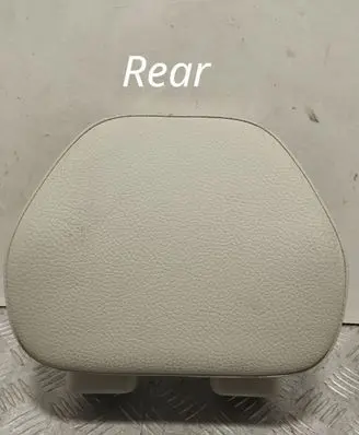 Volvo XC90 Front seat headrest 