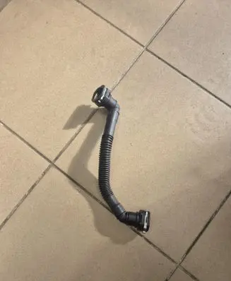 Hyundai Ioniq 5 Engine coolant pipe/hose