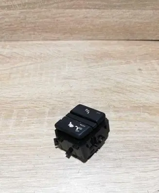 BMW 5 E60 E61 Seat heating switch 9159077