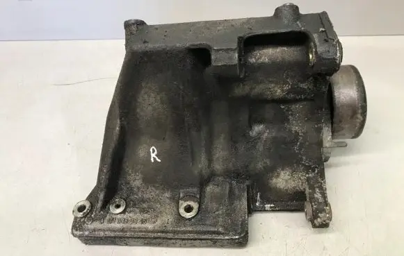 Mercedes-Benz C W203 Alternator belt tensioner A1110960645