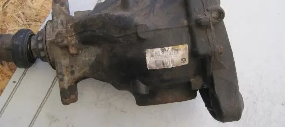 BMW X3 F25 Rear differential 7592013