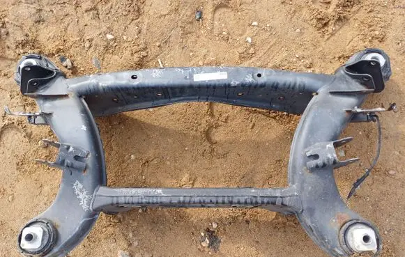 Mercedes-Benz C AMG W205 Rear subframe 2053501014 2053506833