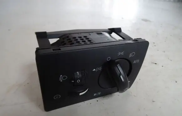 Ford Kuga I Light switch 7M5T13A024DA