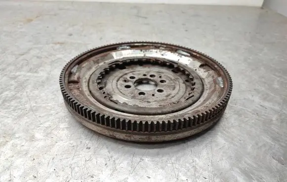 Volkswagen Golf VII Flywheel 03F105266C