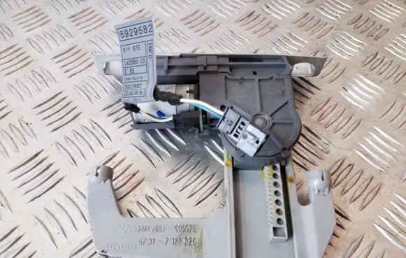 BMW 7 E65 E66 Seat adjustment motor 6929582 7123326 198380101