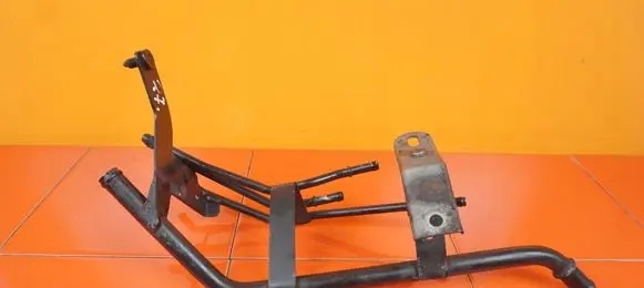 Audi TT Mk1 Engine coolant pipe/hose BHE