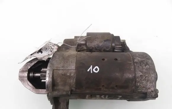 Mercedes-Benz Vito Viano W638 Starter motor 0051512901 0001223005