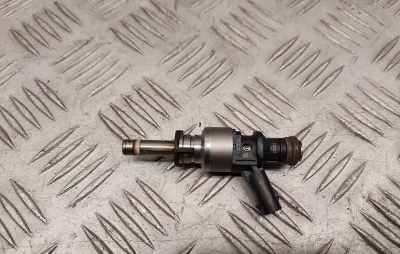 Audi A8 S8 D4 4H Fuel injector 3079036N