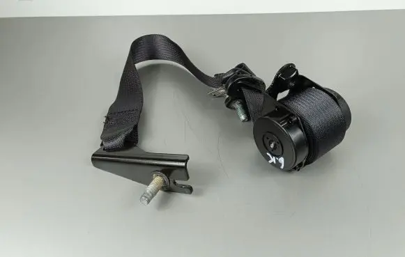 Jeep Grand Cherokee WL Rear seatbelt P6KM65TX7AA