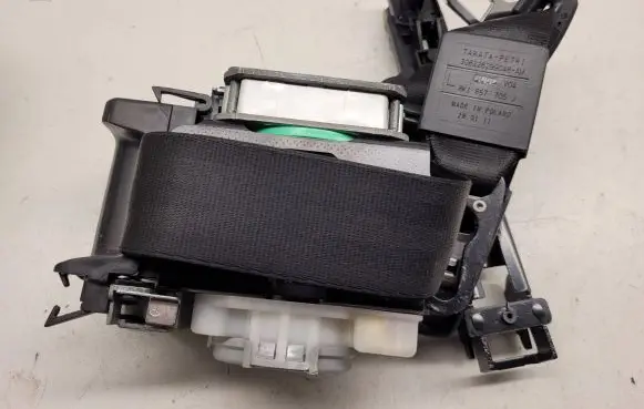 Audi A4 S4 B8 8K Front seatbelt 8K1857705J