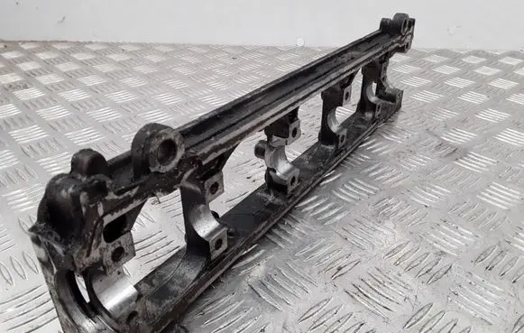 Peugeot 307 Other cylinder head part 9630377610