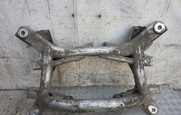 BMW 5 F10 F11 Rear subframe 2284090