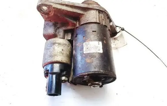 Volkswagen Polo IV 9N3 Starter motor 0001120406 CDS1330