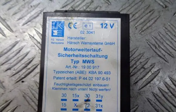 Opel Zafira A Adblue control unit 1900917