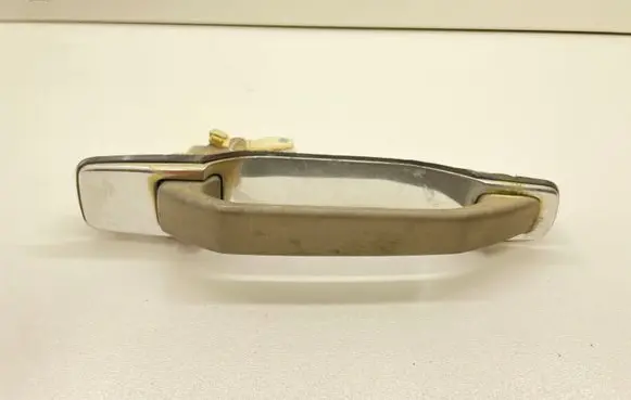 Mercedes-Benz S W126 Rear door exterior handle