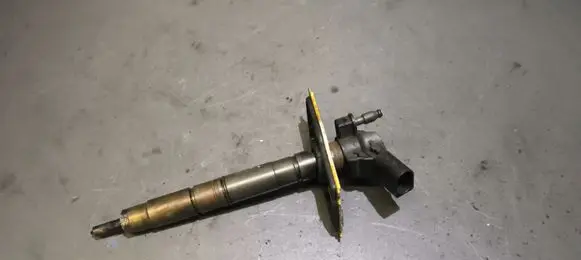 Audi A6 S6 C6 4F Fuel injector 03L130277 0445116030
