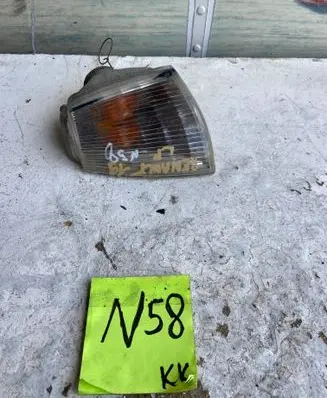 Renault 19 Front indicator light