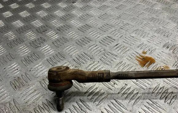 Mazda 323 F Steering rack BC1D