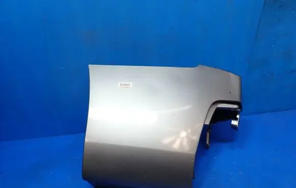 Rear bumper corner part panel trim