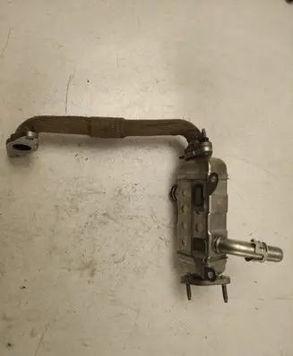 Ford F150 EGR valve cooler JT4E9F464AE 1806190458A GZS8A